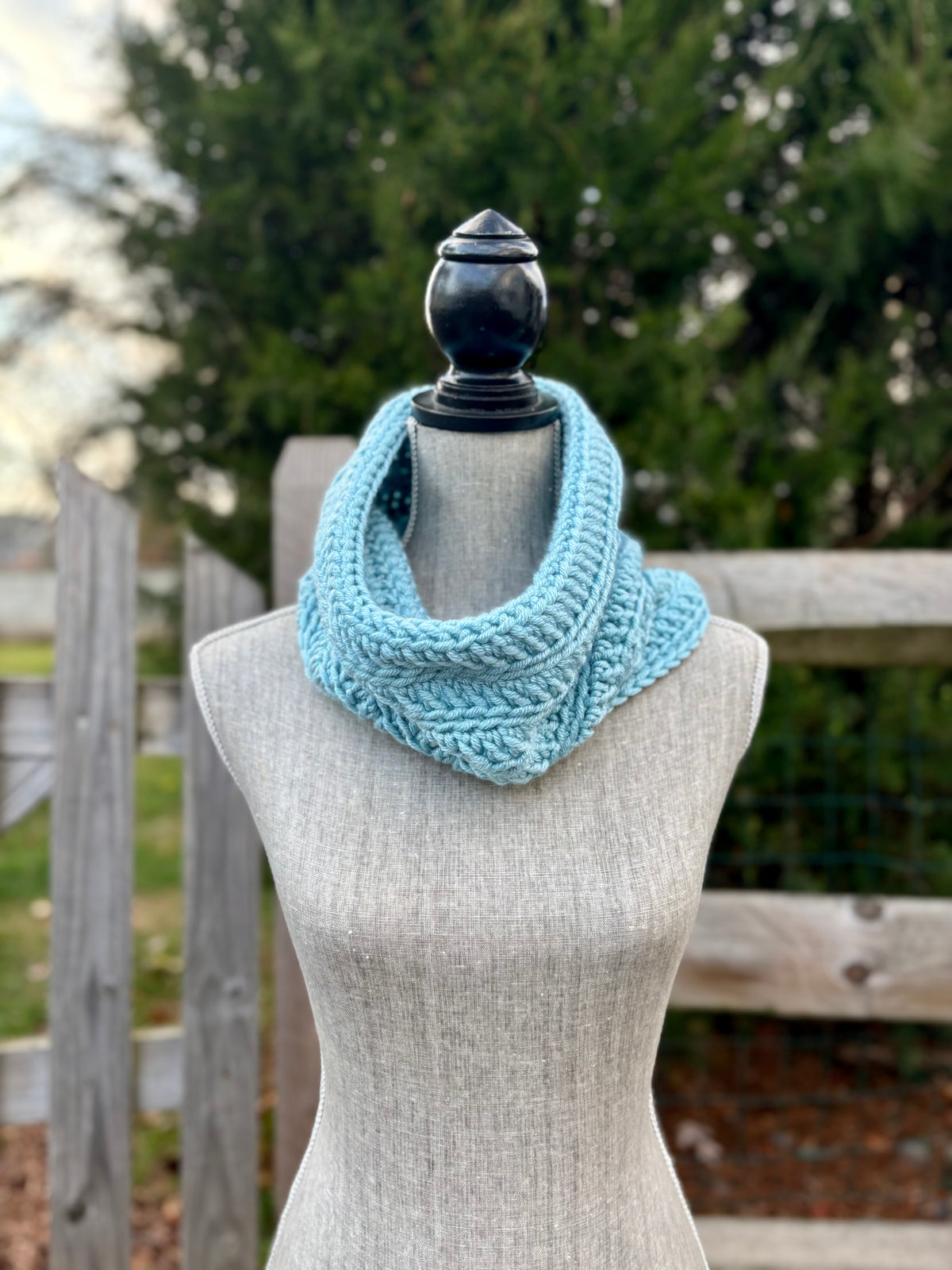 Everyday Comfort Cowl in Porcelain Blue