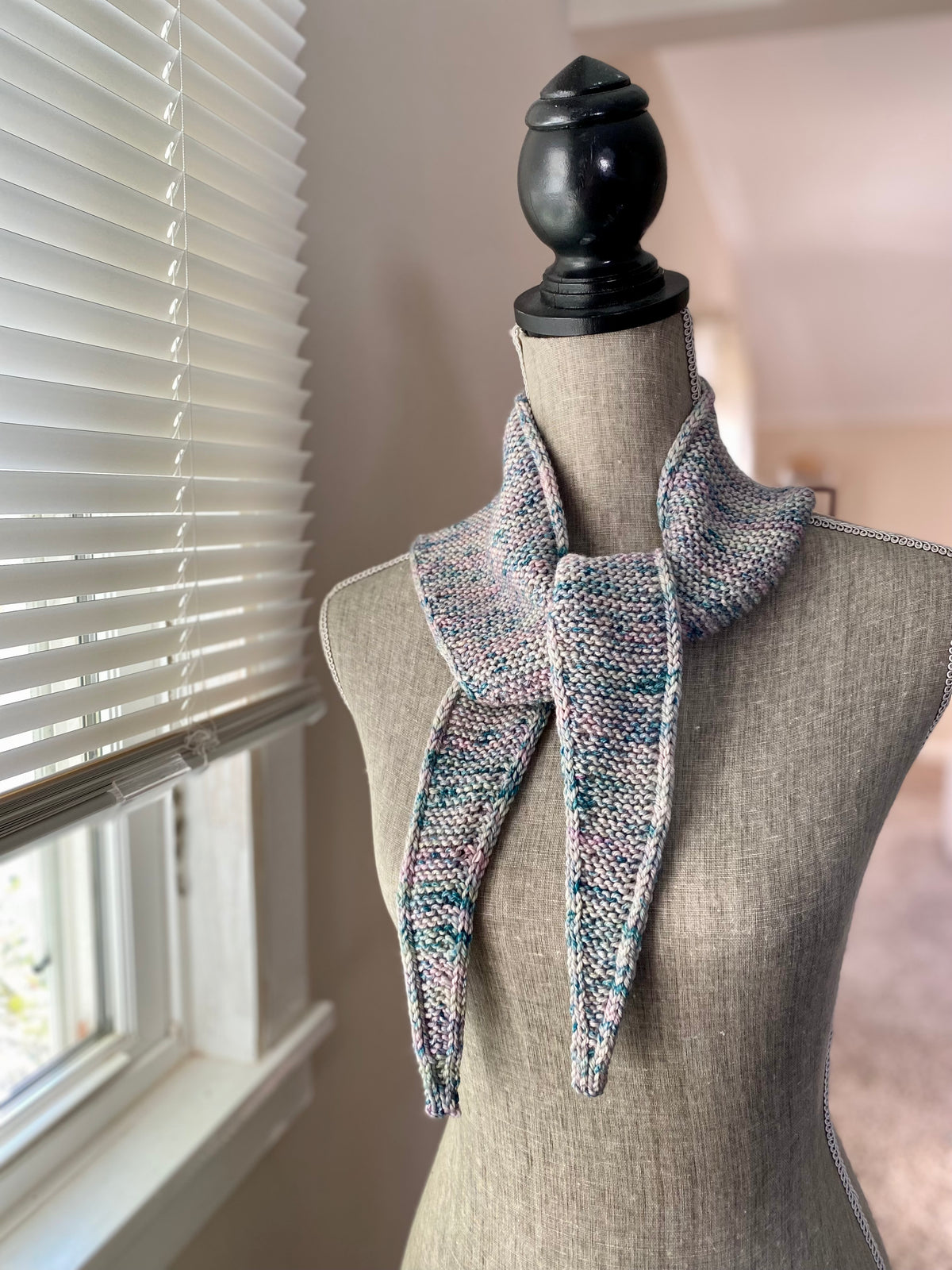 Hand Knit Neck Scarf in Super Merino Wool