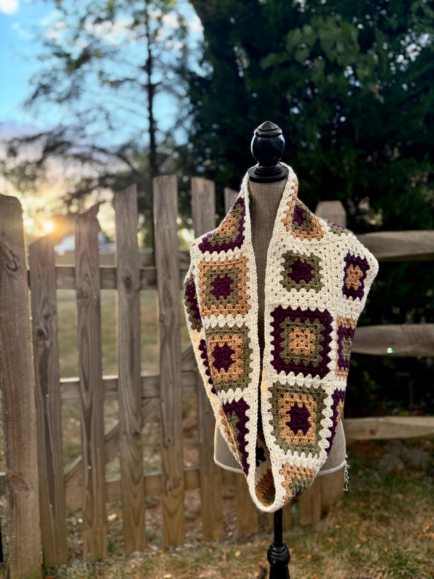 Granny Double Wrap Cowl - Aubergine & Olive