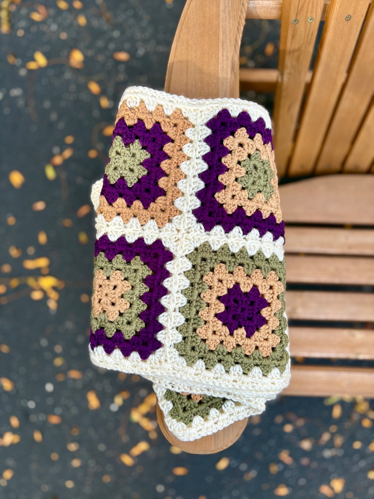 Granny Double Wrap Cowl - Aubergine & Olive