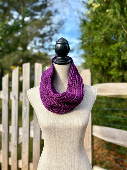 Everyday Comfort Cowl in Abergine