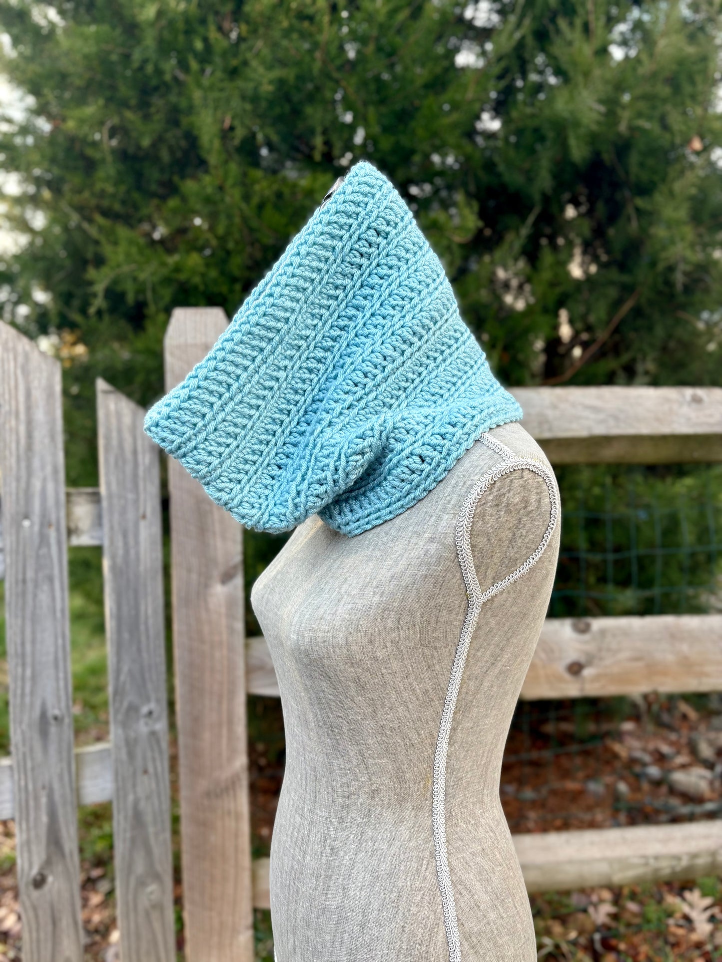 Everyday Comfort Cowl in Porcelain Blue