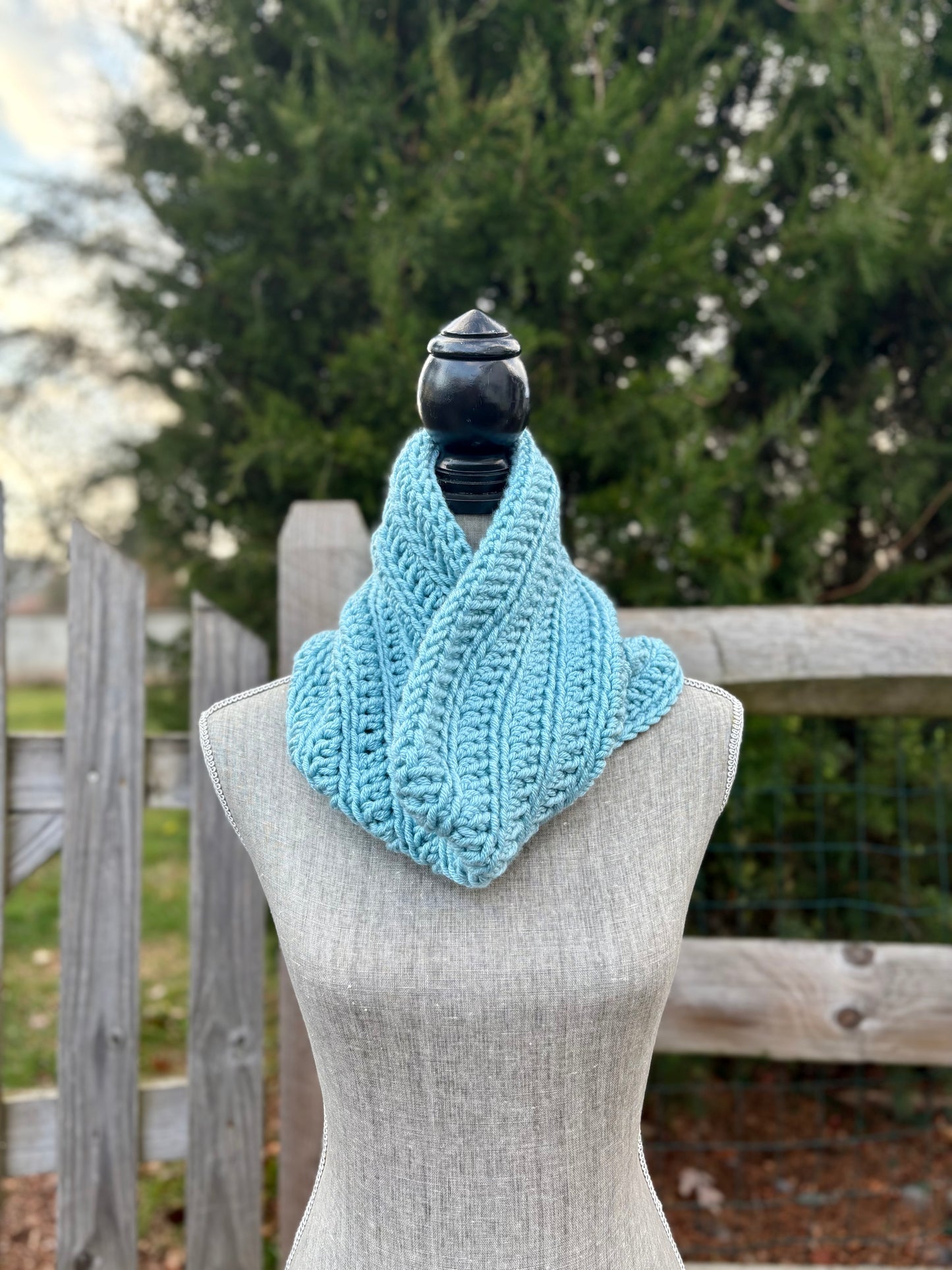 Everyday Comfort Cowl in Porcelain Blue