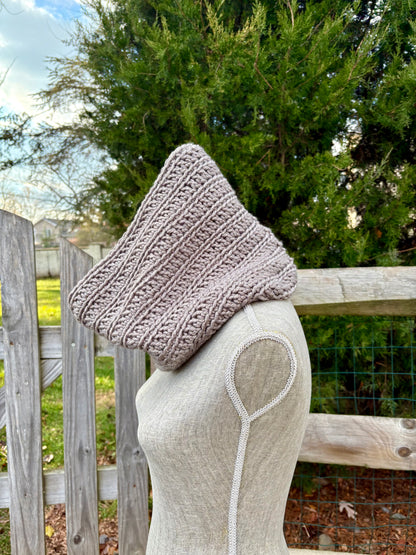 Everyday Comfort Cowl in Espresso