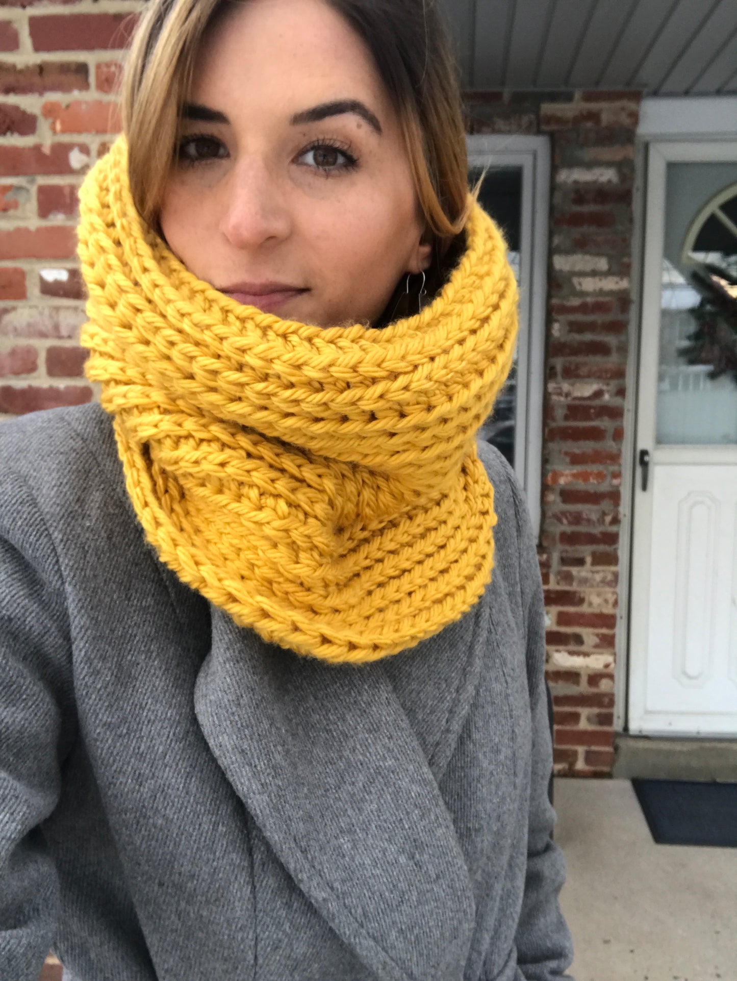 Knit-Style Crochet Neckwarmer