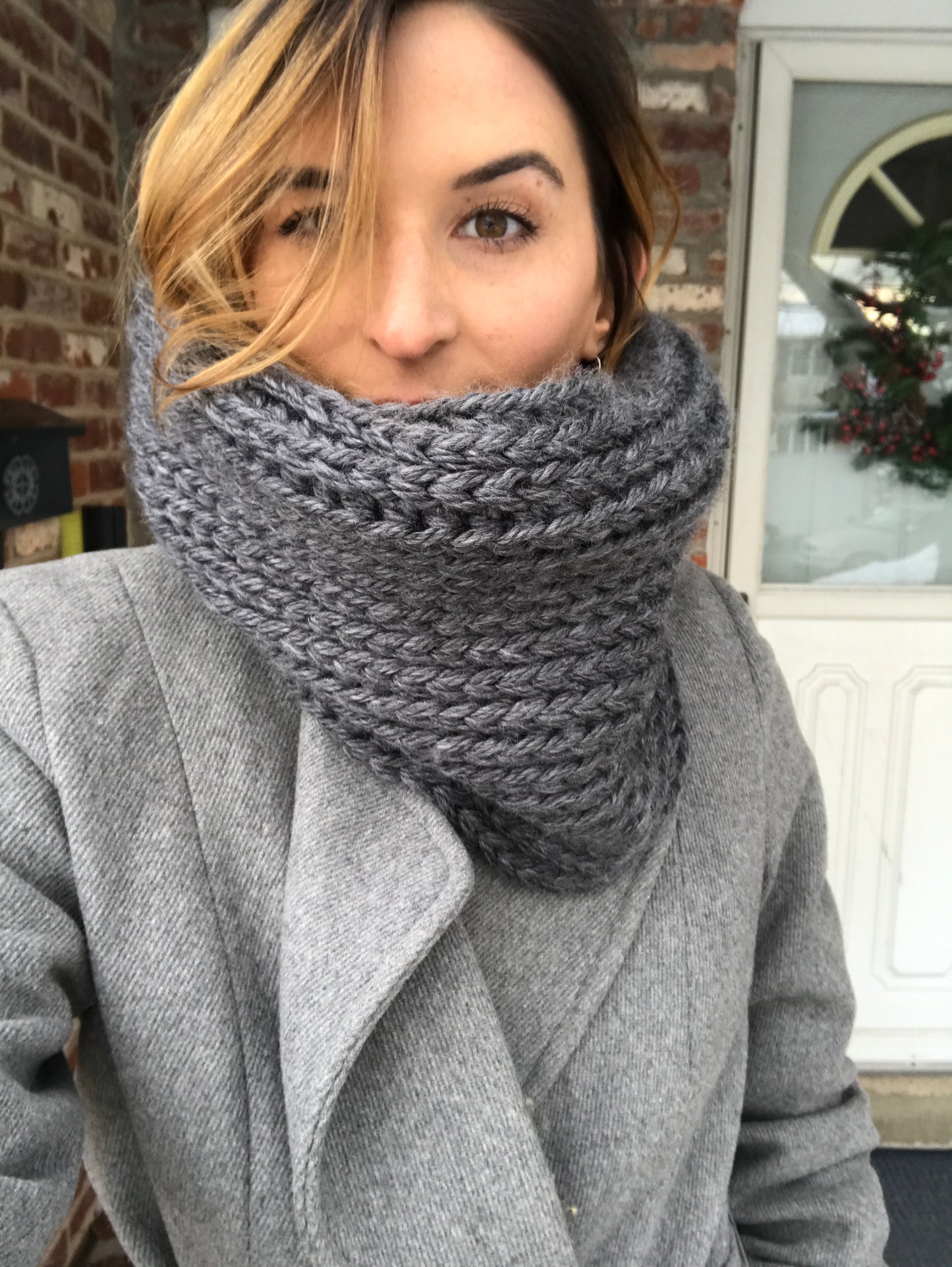 Knit-Style Crochet Neckwarmer