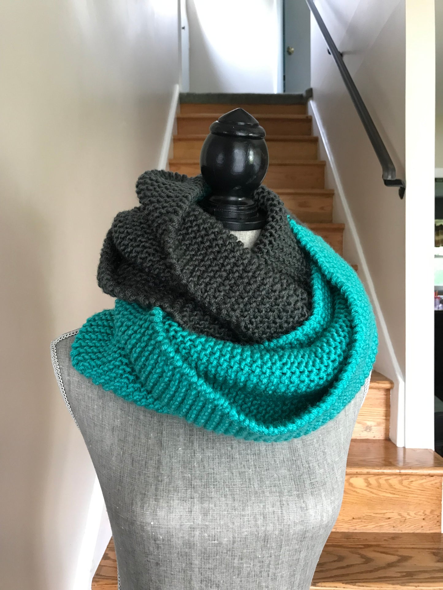 Bulky Two-Toned Knit Infinity Scarf