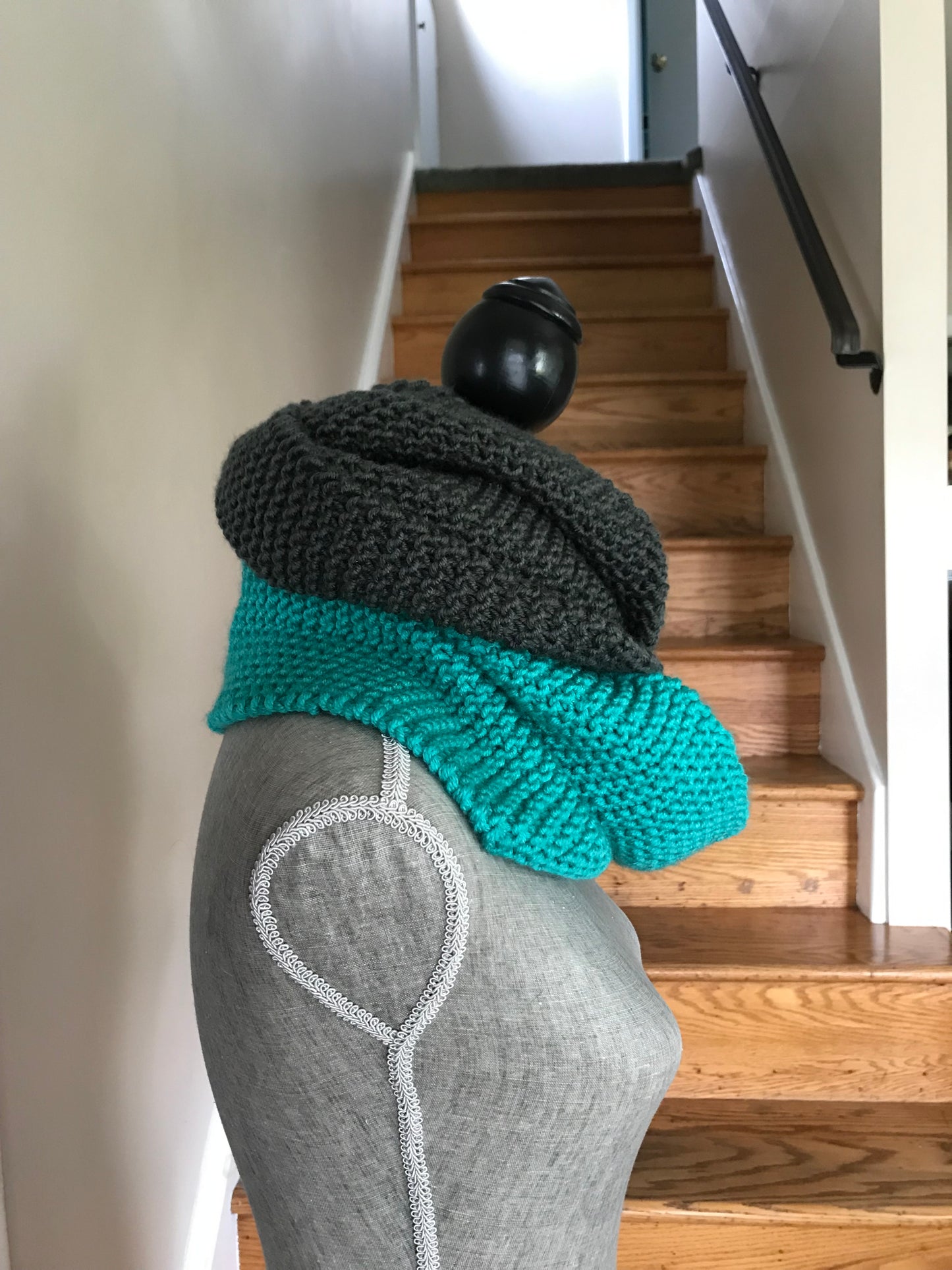 Bulky Two-Toned Knit Infinity Scarf